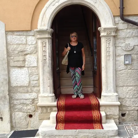 فندق مبيت وإفطار La Casa Di Tocco 3*