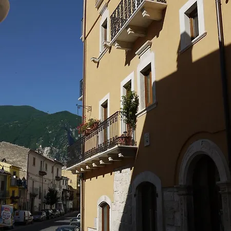 فندق مبيت وإفطار La Casa Di Tocco